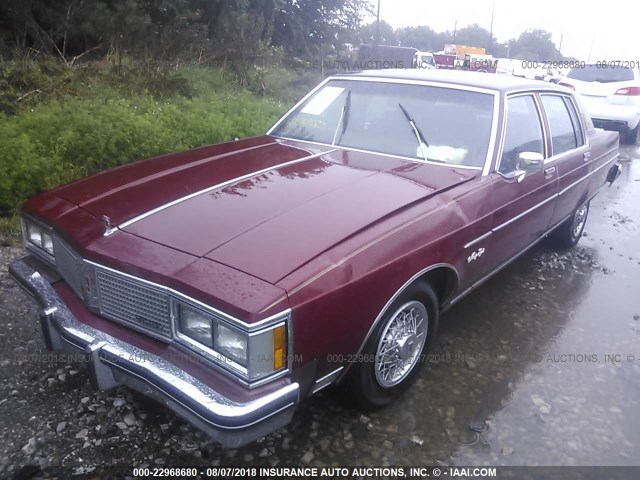 1G3AX69Y4DM809558 - 1983 OLDSMOBILE 98 REGENCY MAROON photo 2