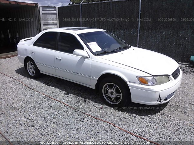 4T1BG28K4YU933809 - 2000 TOYOTA CAMRY CE/LE/XLE 白色 照片 1