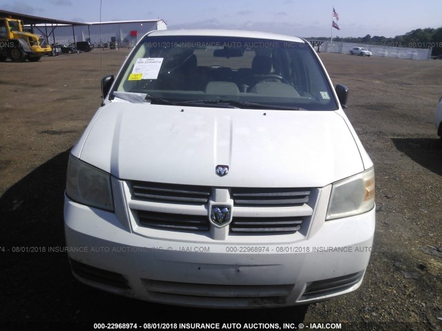 2D8HN44HX8R728486 - 2008 DODGE GRAND CARAVAN SE WHITE photo 6