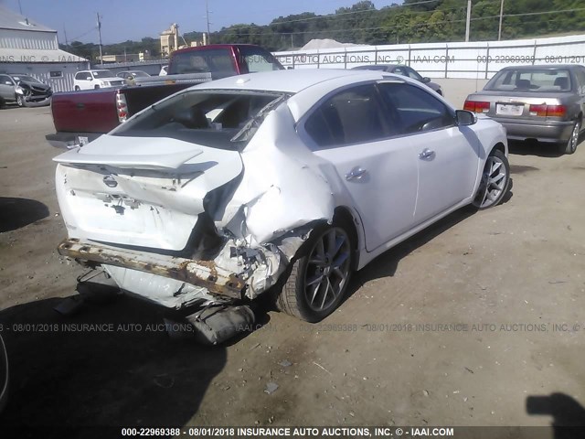 1N4AA51EX9C812416 - 2009 NISSAN MAXIMA S/SV WHITE photo 4