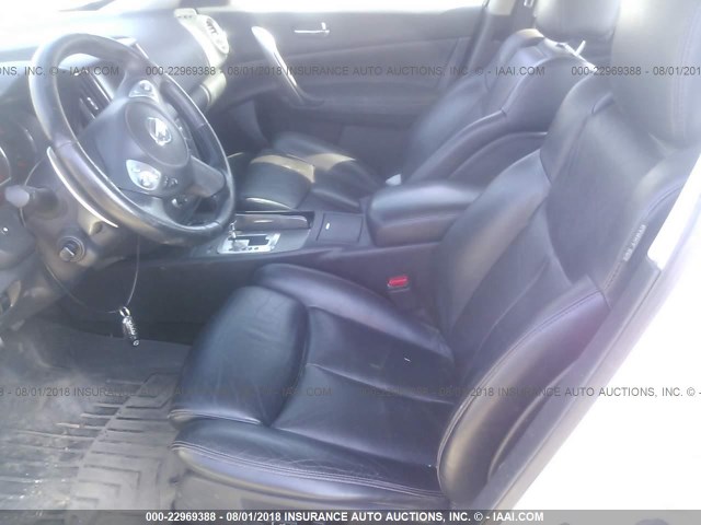 1N4AA51EX9C812416 - 2009 NISSAN MAXIMA S/SV WHITE photo 5