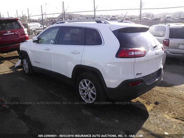 1C4PJLCB0JD503760 - 2018 JEEP CHEROKEE LATITUDE WHITE photo 3