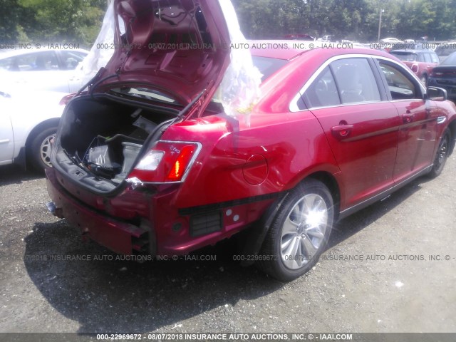 1FAHP2FW2AG109077 - 2010 FORD TAURUS LIMITED RED photo 4