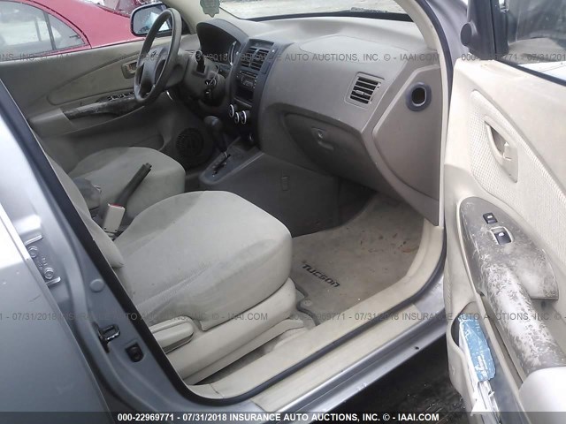 KM8JM12B37U558713 - 2007 HYUNDAI TUCSON GLS GRAY photo 5