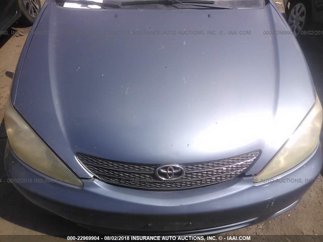 4T1BE32K22U539060 - 2002 TOYOTA CAMRY LE/XLE/SE Mavi foto 6
