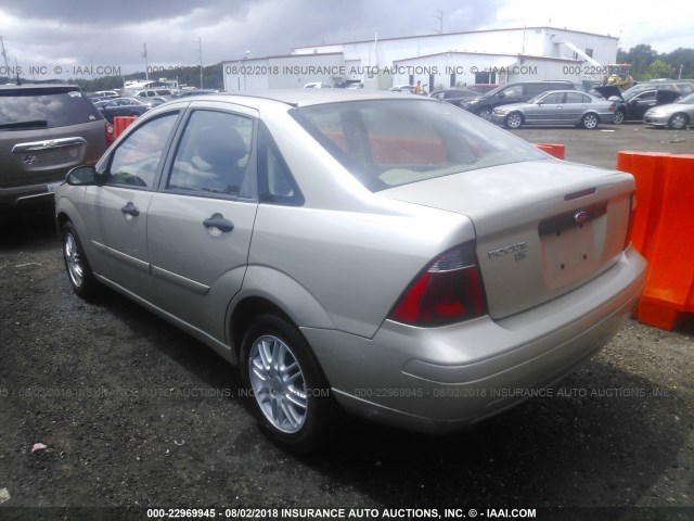 1FAFP34N57W330131 - 2007 FORD FOCUS ZX4/S/SE/SES 金色 照片 3