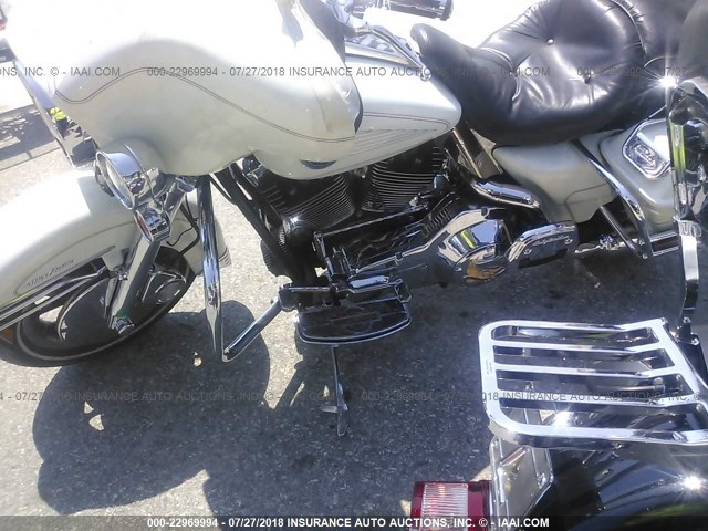 1HD1FCW172Y618407 - 2002 HARLEY-DAVIDSON FLHTCUI Ақ фото 9