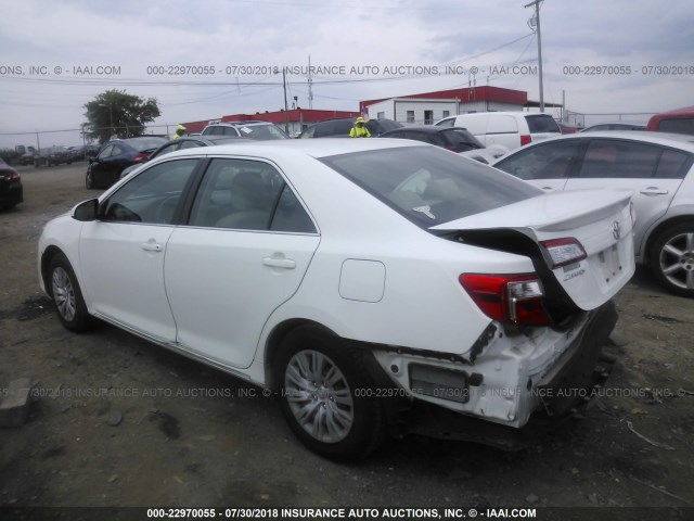 4T4BF1FK7DR286645 - 2013 TOYOTA CAMRY L/SE/LE/XLE 白色 照片 3