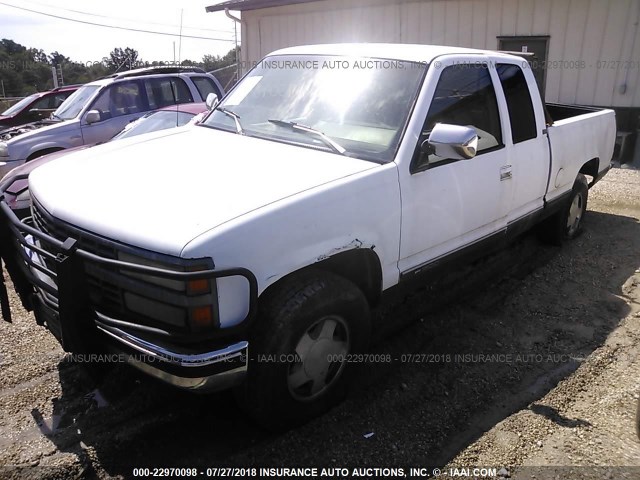 2GCEK19K8P1162872 - 1993 CHEVROLET GMT-400 K1500 Սպիտակ լուսանկար 2