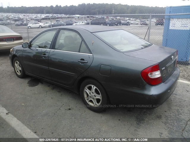 4T1BE32K92U529870 - 2002 TOYOTA CAMRY LE/XLE/SE 绿色 照片 3