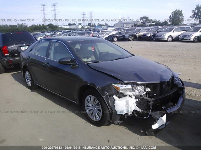 4T4BF1FK1DR300989 - 2013 TOYOTA CAMRY L/SE/LE/XLE GRAY photo 1