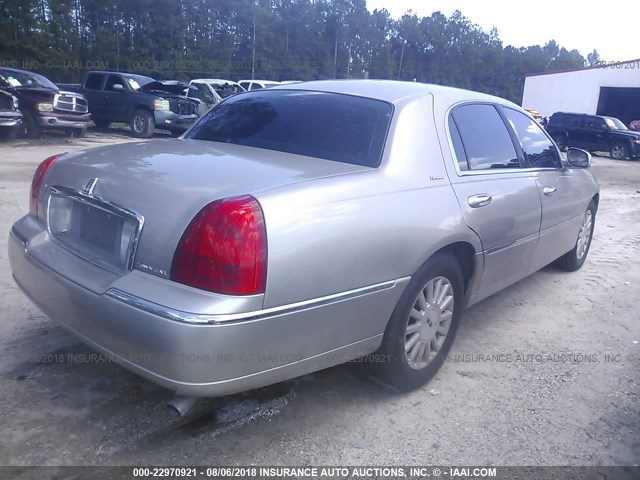 1LNHM81W63Y613024 - 2003 LINCOLN TOWN CAR EXECUTIVE TAN photo 4