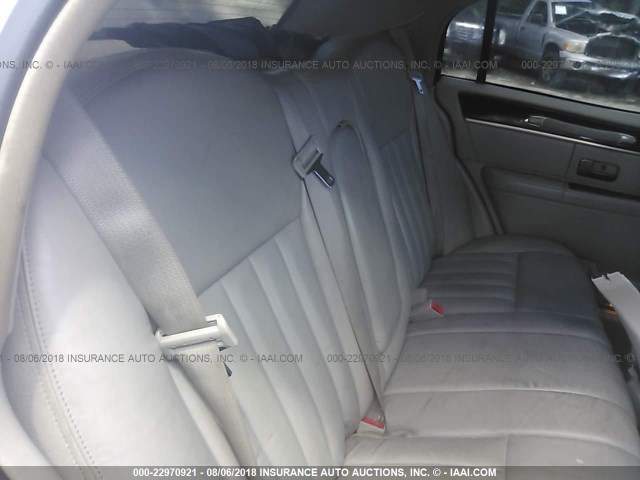 1LNHM81W63Y613024 - 2003 LINCOLN TOWN CAR EXECUTIVE TAN photo 8