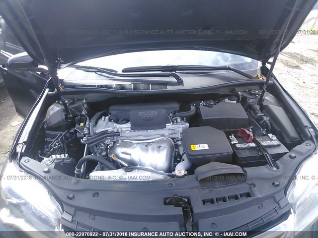 4T1BF1FK2HU657467 - 2017 TOYOTA CAMRY LE/XLE/SE/XSE BLACK photo 10