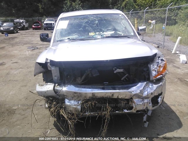 1N6BA0EC1CN308310 - 2012 NISSAN TITAN S/SV/SL/PRO-4X SILVER photo 6