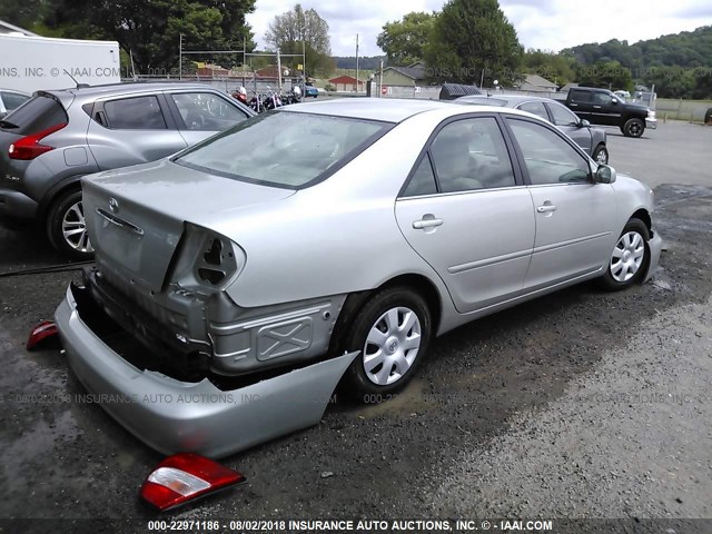 4T1BE32K24U378938 - 2004 TOYOTA CAMRY LE/XLE/SE 银色 照片 4