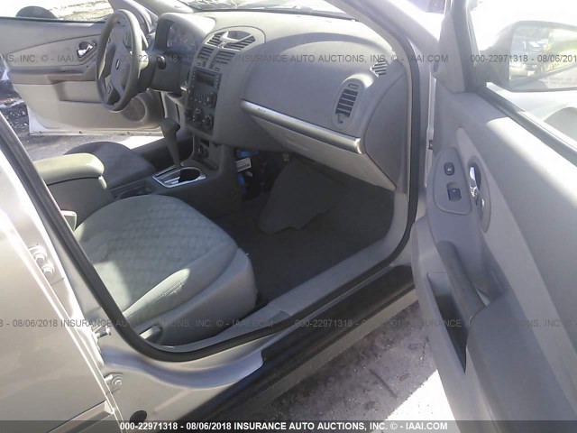 1G1ZT54894F139454 - 2004 CHEVROLET MALIBU LS ნაცრისფერი ფოტო 5