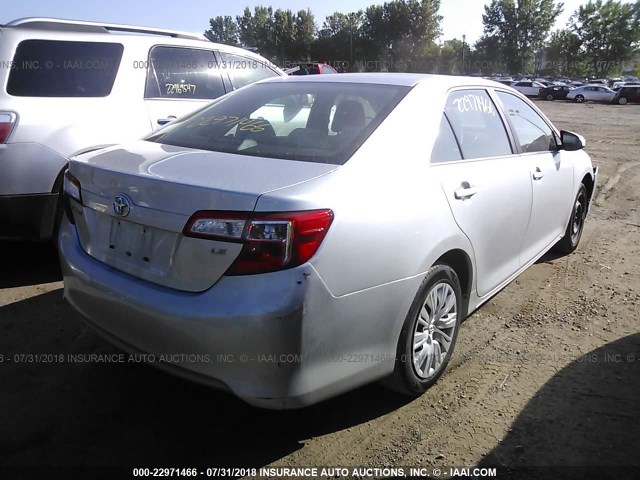 4T1BF1FK9CU151854 - 2012 TOYOTA CAMRY SE/LE/XLE ვერცხლისფერი ფოტო 4