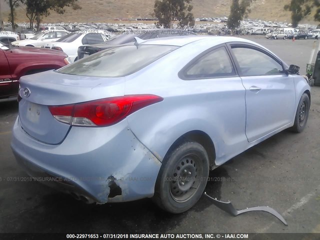 KMHDH6AE2DU000339 - 2013 HYUNDAI ELANTRA COUPE GS/SE Light Blue photo 4