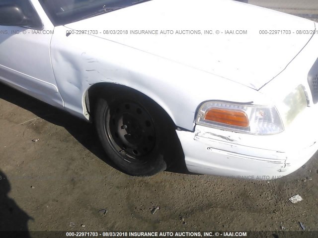 2FAHP71W83X172511 - 2003 FORD CROWN VICTORIA POLICE INTERCEPTOR WHITE photo 6