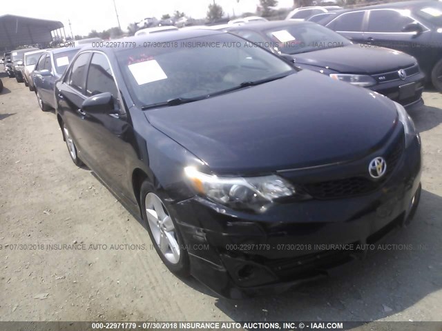 4T1BF1FK9EU446259 - 2014 TOYOTA CAMRY L/SE/LE/XLE 黑色 照片 1