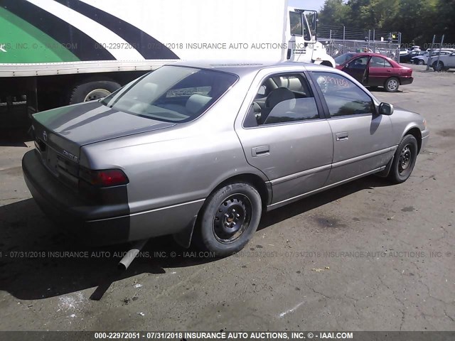 4T1BG22K5XU549710 - 1999 TOYOTA CAMRY CE/LE/XLE GRAY photo 4