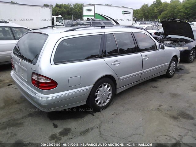 WDBJH82J32X070571 - 2002 MERCEDES-BENZ E 320 4MATIC SILVER photo 4