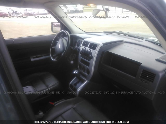 1J8FF48W88D741373 - 2008 JEEP PATRIOT LIMITED BLUE photo 5