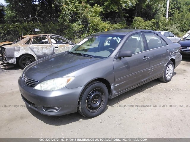 4T1BE32K25U521842 - 2005 TOYOTA CAMRY LE/XLE/SE Boz foto 2