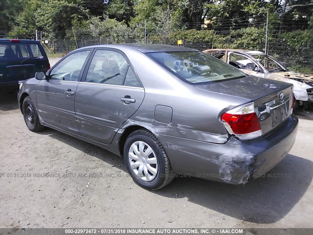 4T1BE32K25U521842 - 2005 TOYOTA CAMRY LE/XLE/SE Boz foto 3