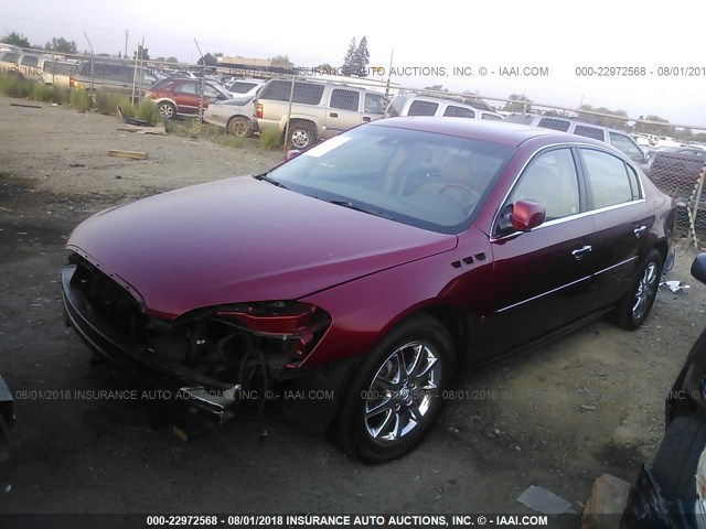 1G4HD57218U182769 - 2008 BUICK LUCERNE CXL RED photo 2