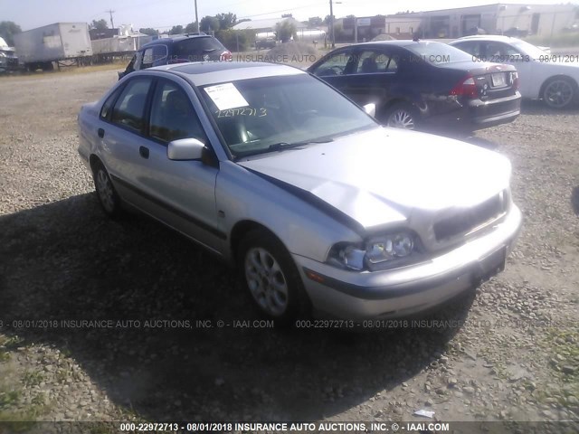 YV1VS2553YF575308 - 2000 VOLVO S40 SILVER photo 1