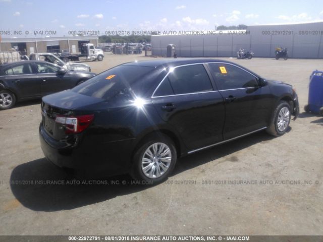 4T4BF1FK1CR251467 - 2012 TOYOTA CAMRY SE/LE/XLE BLACK photo 4