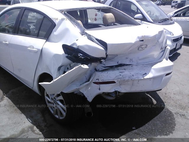 JM1BL1VP9D1752419 - 2013 MAZDA 3 I WHITE photo 6