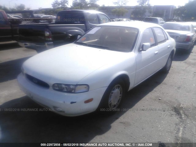 JNKAY21D4PM029416 - 1993 INFINITI J30 WHITE photo 2