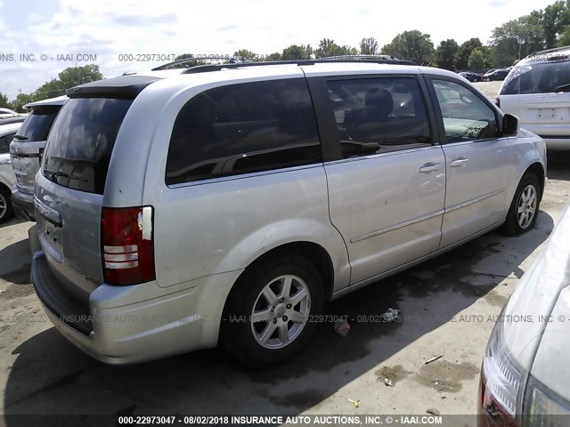 2A4RR8DX4AR448374 - 2010 CHRYSLER TOWN & COUNTRY TOURING PLUS SILVER photo 4