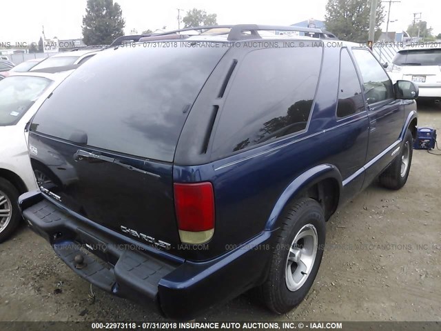 1GNCS18X33K178421 - 2003 CHEVROLET BLAZER BLUE photo 4