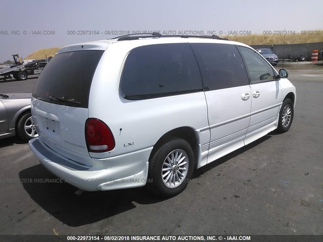 1C4GP54L8YB687398 - 2000 CHRYSLER TOWN & COUNTRY LXI WHITE photo 4