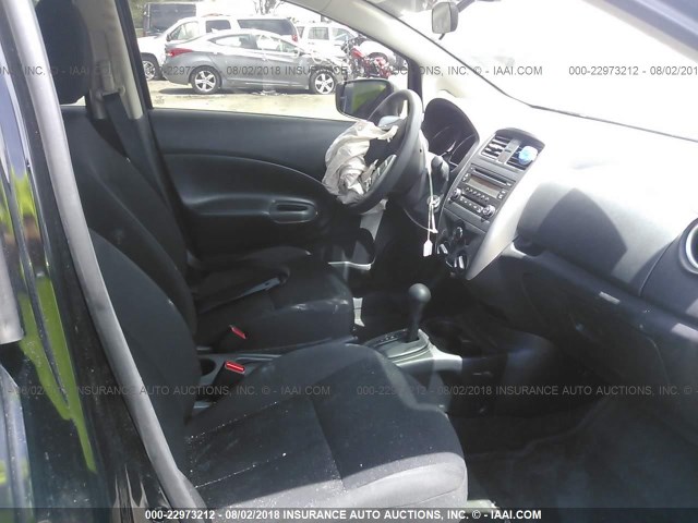 3N1CE2CP5GL385266 - 2016 NISSAN VERSA NOTE S/S PLUS/SV/SL/SR BLACK photo 5