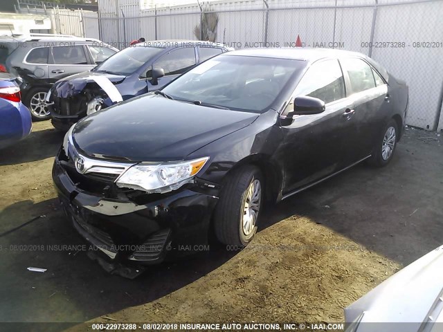 4T4BF1FK2CR181252 - 2012 TOYOTA CAMRY SE/LE/XLE BLACK photo 2