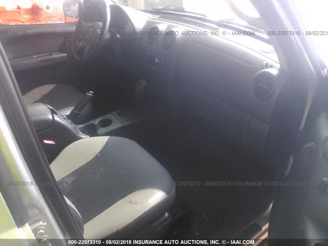 1J4GK48K33W710642 - 2003 JEEP LIBERTY SPORT/FREEDOM ვერცხლისფერი ფოტო 5