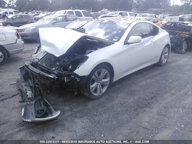 KMHHU6KH2BU065050 - 2011 HYUNDAI GENESIS COUPE 3.8L WHITE photo 2