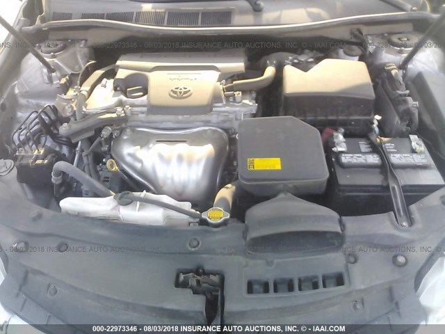 4T4BF1FK7FR487111 - 2015 TOYOTA CAMRY LE/XLE/SE/XSE 银色 照片 10