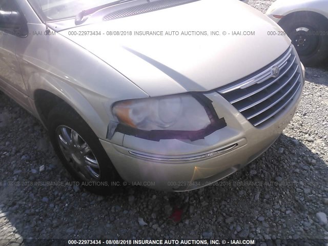 2A4GP64L26R690246 - 2006 CHRYSLER TOWN & COUNTRY LIMITED GOLD photo 6