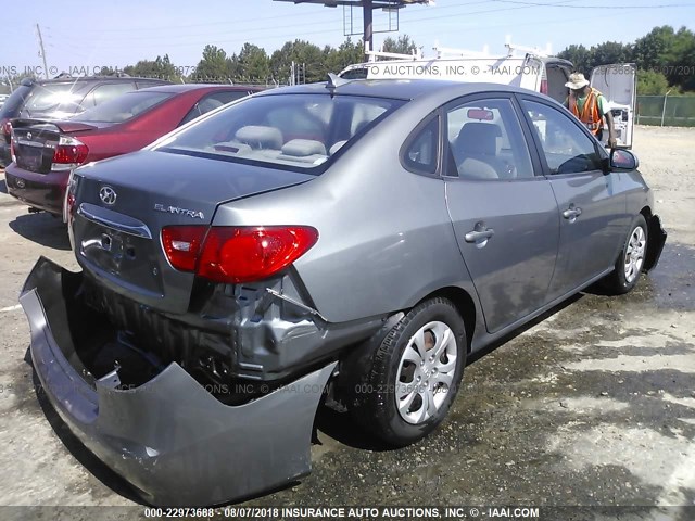 KMHDU4AD5AU021186 - 2010 HYUNDAI ELANTRA BLUE/GLS/SE GRAY photo 4