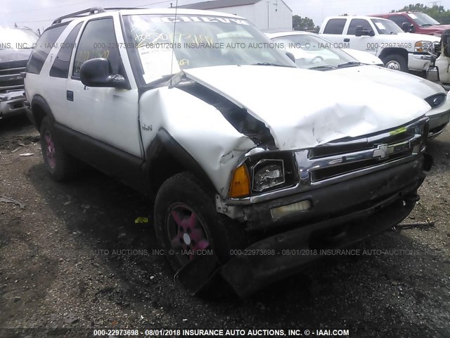 1GNCT18WXTK107608 - 1996 CHEVROLET BLAZER WHITE photo 1