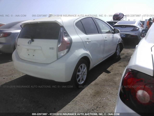 JTDKDTB30F1096270 - 2015 TOYOTA PRIUS C WHITE photo 4