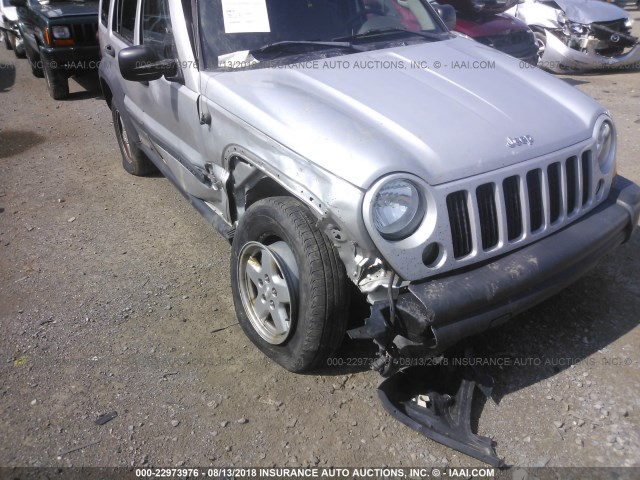 1J4GL48K46W190582 - 2006 JEEP LIBERTY SPORT SILVER photo 6