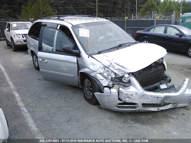 2C8GP44R05R152169 - 2005 CHRYSLER TOWN & COUNTRY LX SILVER photo 6