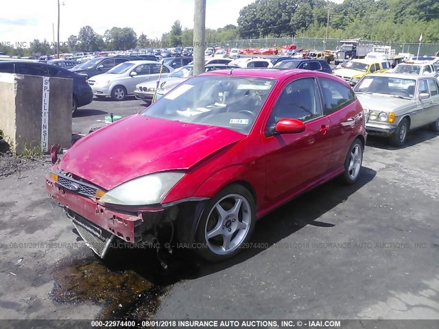 3FAHP39552R200301 - 2002 FORD FOCUS SVT RED photo 2